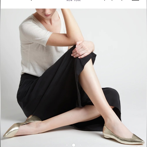 Veerah Vicki Flats, Gold Rush, size 8.5 (vegan luxury shoes) - Picture 2 of 6